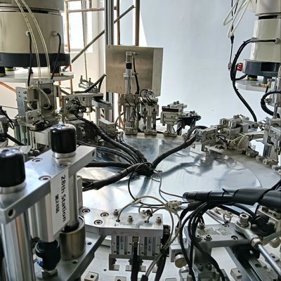قیمت خوب سوزن‌های جمع‌آوری خون با حرکت شاخص خودکار غیر استاندارد، کنترل‌شده با PLC پایدار و از راه دور عمل می‌کنند آنلاین