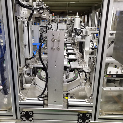 قیمت خوب Fully Automated Lotion Pump and Trigger Sprayer Assembly Machine with 0.5m³/min Air Consumption and 4L Silicone Oil Storage آنلاین