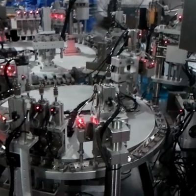 قیمت خوب حرفه ای از دستگاه مونتاژ محصولات پزشکی برای سوزن انسولین و سوزن های جمع آوری خون آنلاین