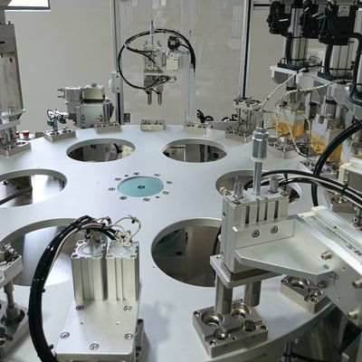 قیمت خوب دستگاه مونتاژ اتوماتیک برای پوشش ضد رطوبت کنترل شده توسط PLC آنلاین