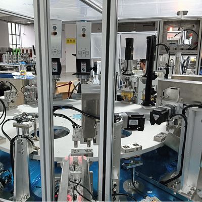 قیمت خوب دستگاه جوش Ultrasonic برای پوشش فیلم نوع چرخ دار عملکرد عملکرد پایدار آنلاین