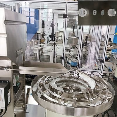 قیمت خوب ماشین مونتاژ Euro Cap برای مونتاژ خودکار پوشه های فولیک آسان برای کیسه ها و بطری های نرم تزریق IV آنلاین