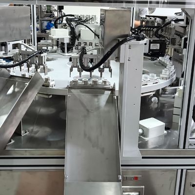 دستگاه مونتاژ فیلم تزریق خودکار برای لمینیت کردن درب‌ها